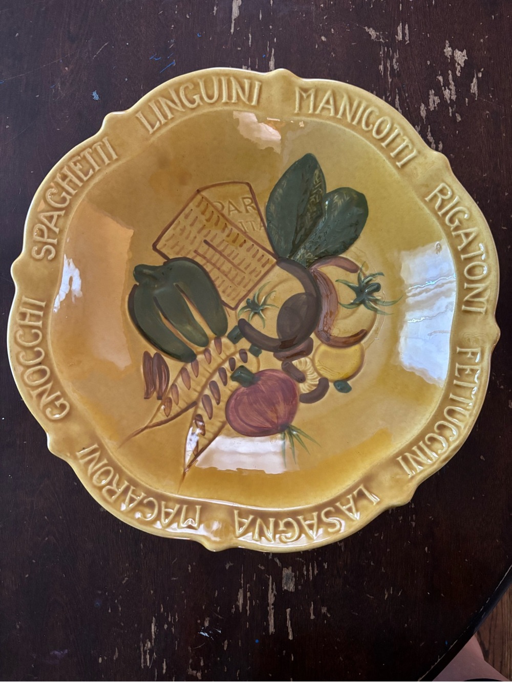 Vintage 14-3/8” California Pottery harvest gold pasta/serving ceramic bowl